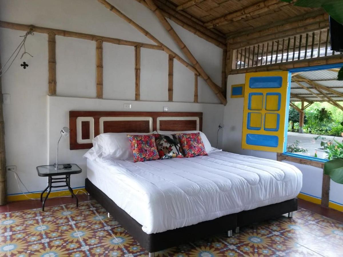 Villa Hacienda Guayabal Chinchiná Exterior foto